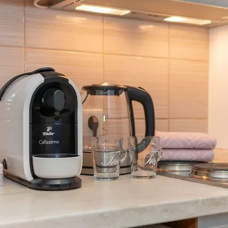 Alpe-adria Chanel Top12 *